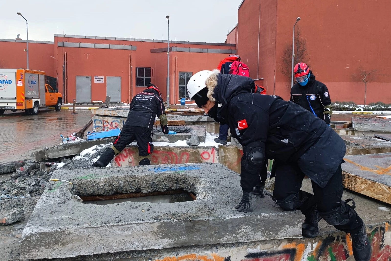 İstanbul Bakırköy'de 'afet' eğitimi