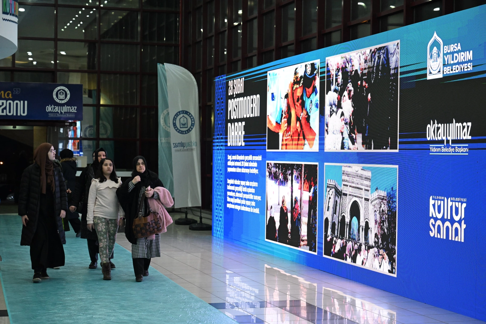 Postmodern darbe yıldönümünde Bursa Yıldırım'da konuşuldu