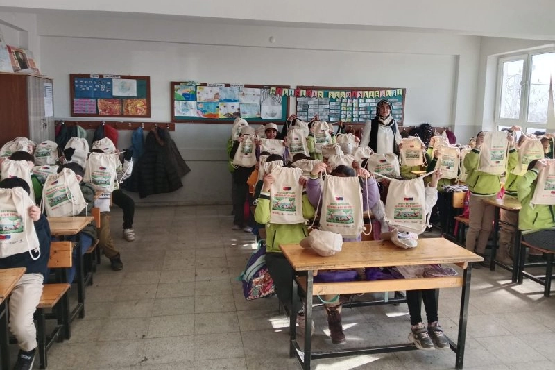 Öğrencilere İklim Değişikliği ve Sıfır Atık" farkındalık eğitimi