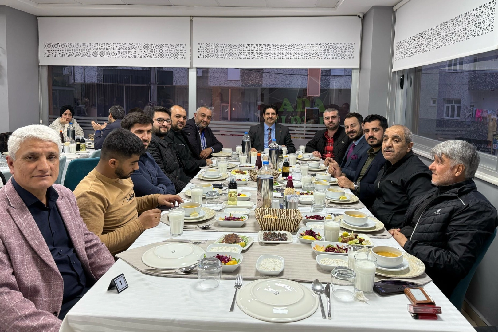 AK Parti Mardin'de basın mensuplarıyla iftarda buluştu