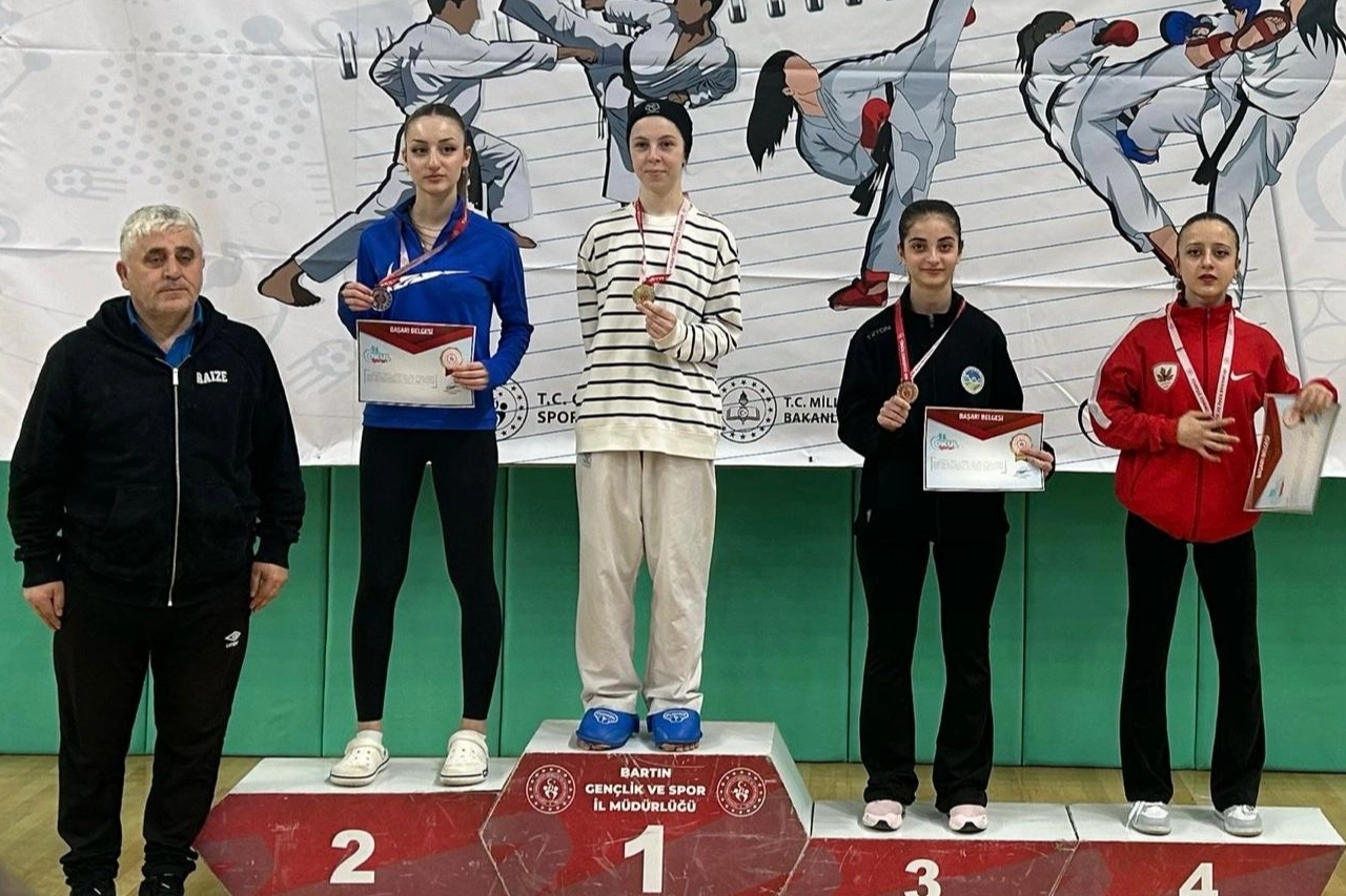 Karatede Sakarya’yı gururlandırdı