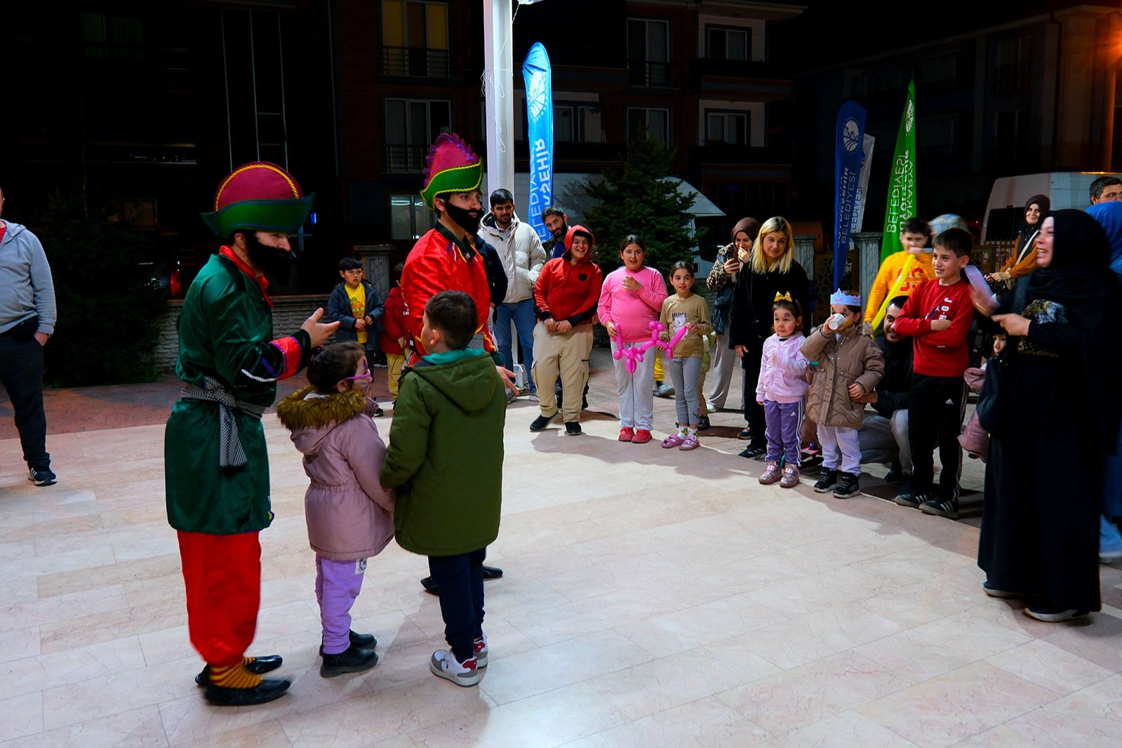 Sakarya'da Erenler ve Geyve’de çocuklarla ramazan neşesi yaşandı