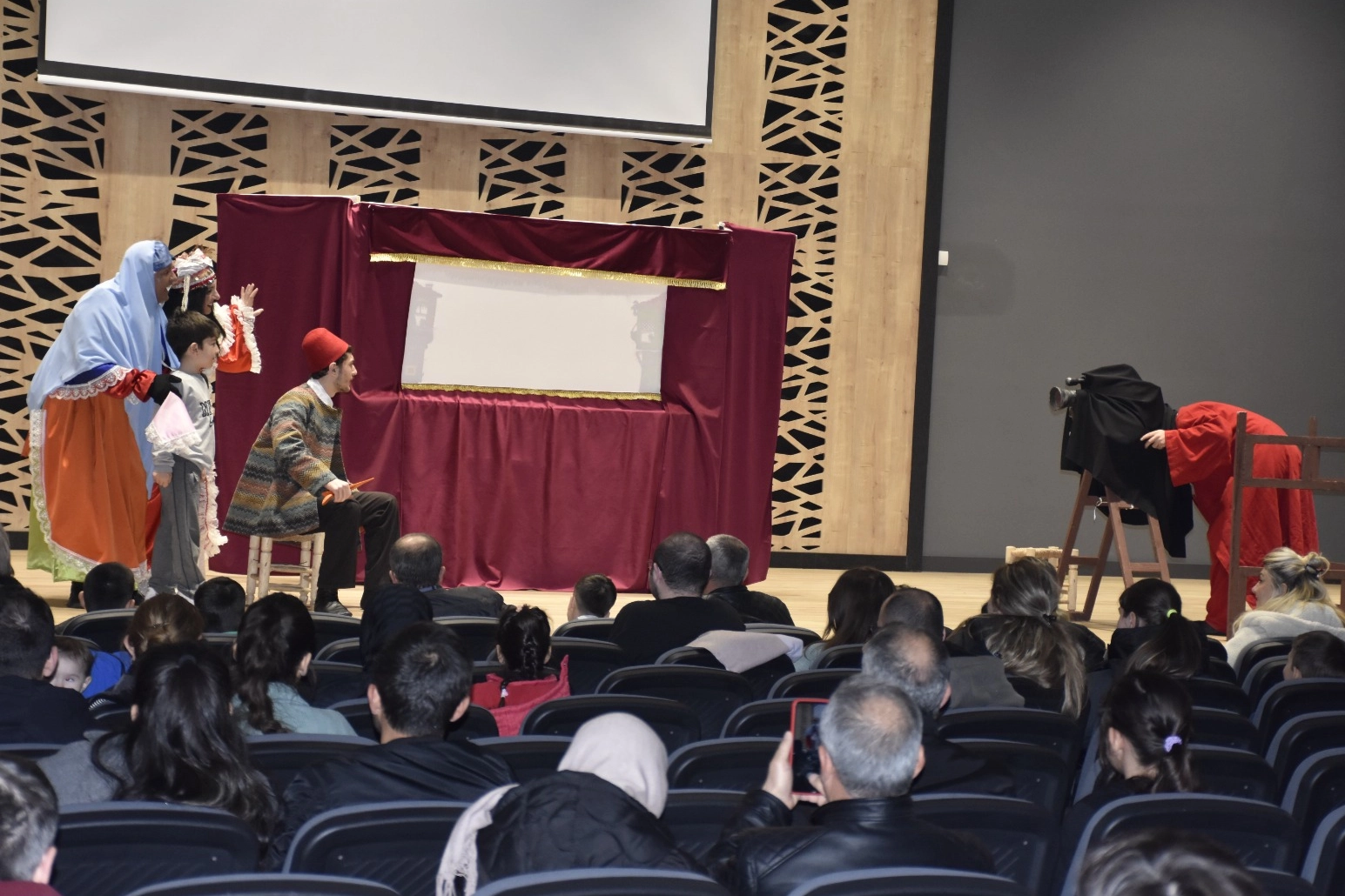 Bursa Karacabeylilerden "Fotoğrafçı" tam not aldı