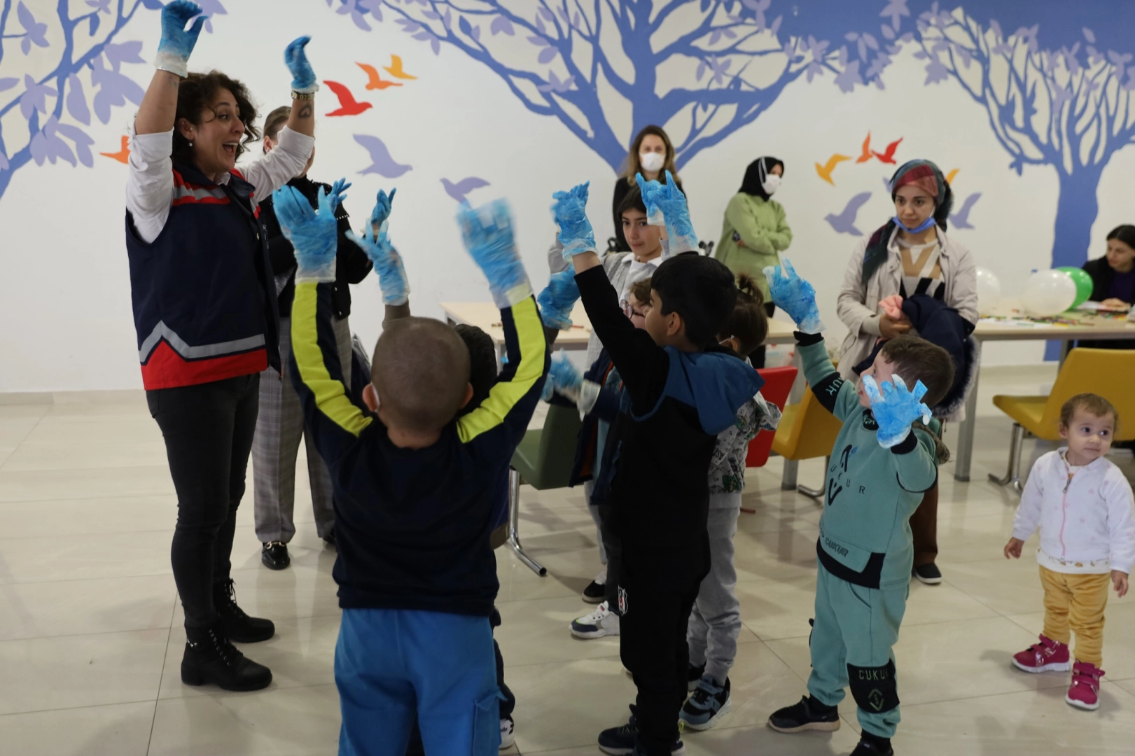 Bursa Büyükşehir’den LÖDER destekli onkoloji hastalarına moral