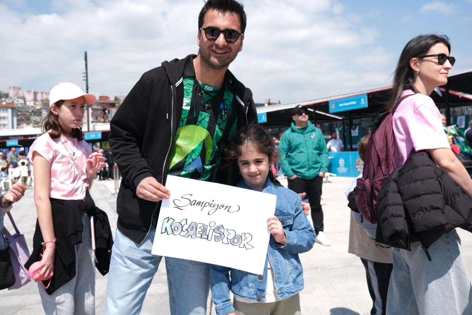 23 Nisan şenliğinde 'Şampiyon Kocaelispor' vurgusu