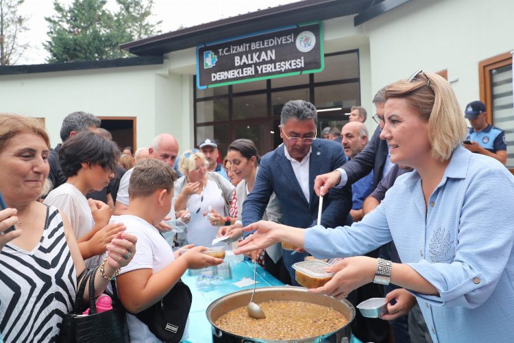 İzmit Belediyesi, İzmit Kent Konseyi ve Kocaeli Balkan Dernekleri Platformu