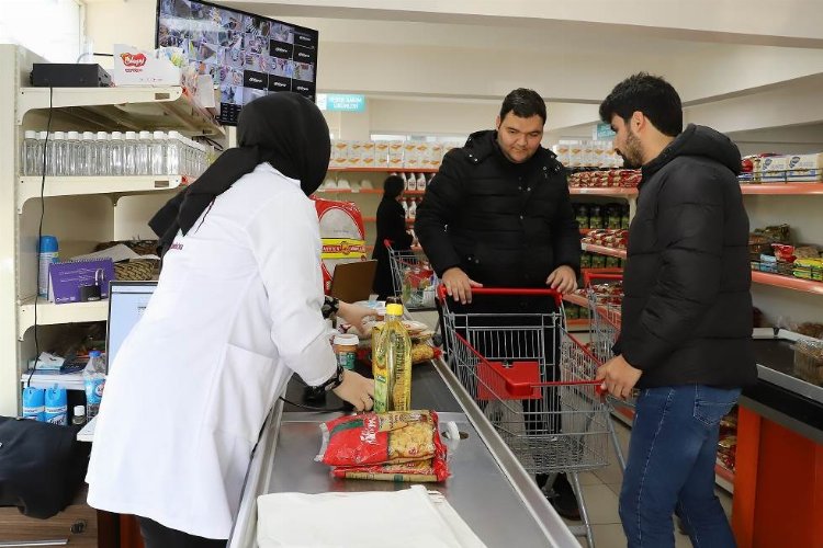 Ordu Büyükşehir Belediyesinin üniversite öğrencilerini ekonomik anlamda rahatlatmak amacıyla başlattığı