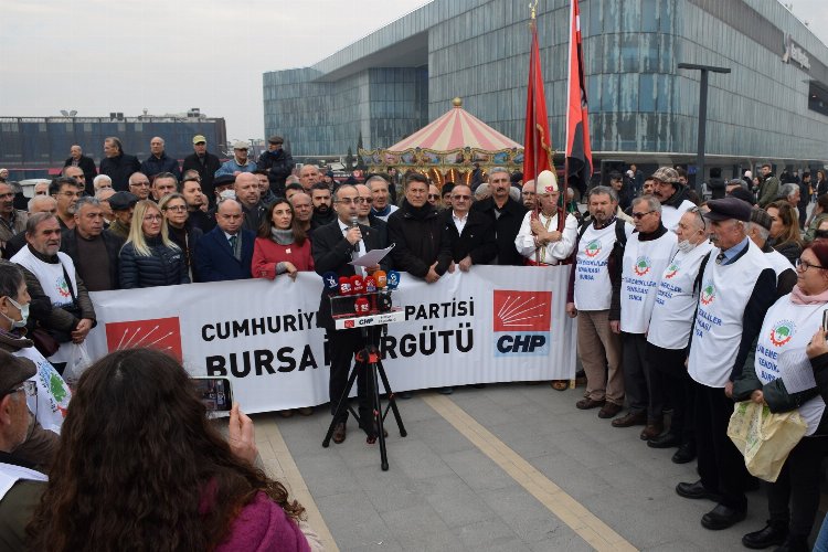 CHP Bursa İl Başkanı Turgut Özkan, düşük maaş zamlarına sert