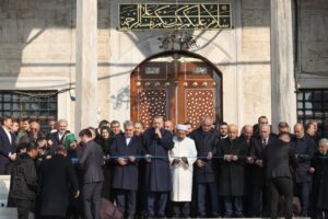 Cumhurbaşkanı Erdoğan, İstanbul’da restorasyonu tamamlanan Yeni Cami’nin açılışında anısını anlattı.