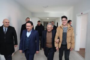 Kayseri Büyükşehir Belediye Başkanı Dr. Memduh Büyükkılıç, Vali Gökmen Çiçek