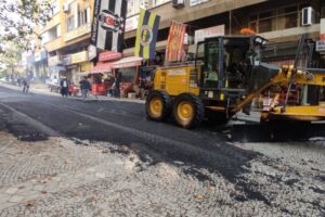 Kahramanmaraş’ın Dulkadiroğlu ilçesinde milyonlar harcanarak yenilenen sokak projesi ölü yatırım