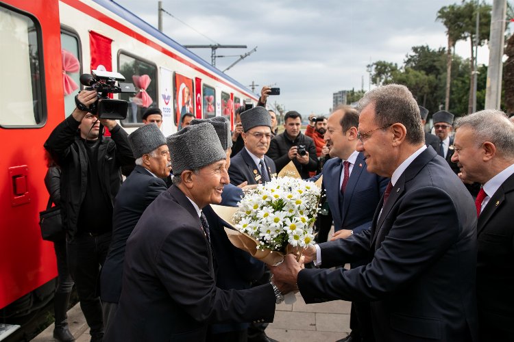 Türkiye Cumhuriyeti’nin kurucusu, Büyük Önder Gazi Mustafa Kemal Atatürk’ün Mersin’e