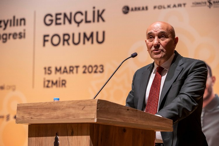 İzmir’de İkinci Yüzyılın İktisat Kongresi kapsamında “Gençlik Forumu” yapıldı. Gençlerin