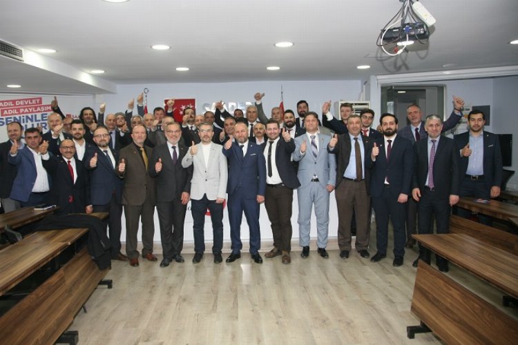 Saadet Partisi Bursa’da milletvekili aday adayları başvuru dosyalarını il başkanı