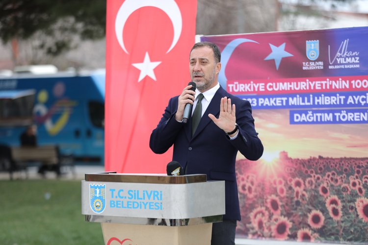 Silivri Belediyesi tarafından Gümüşyaka, Değirmenköy ve Çanta mahallelerinde düzenlenen Milli