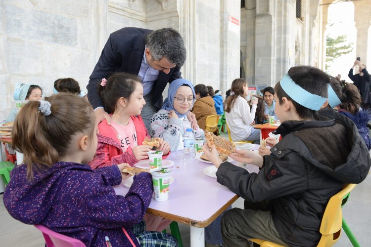 Bursa Yıldırım Belediyesi, Ramazan etkinlikleri kapsamında Youtuber Sertaç Güngör’ü Yıldırımlı