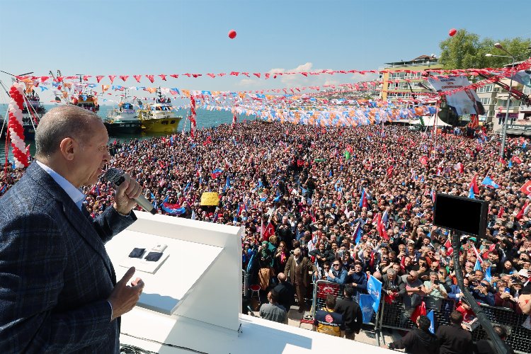 Cumhurbaşkanı Recep Tayyip Erdoğan, Bursa’nın Gemlik ilçesinde bugün halka hitaben