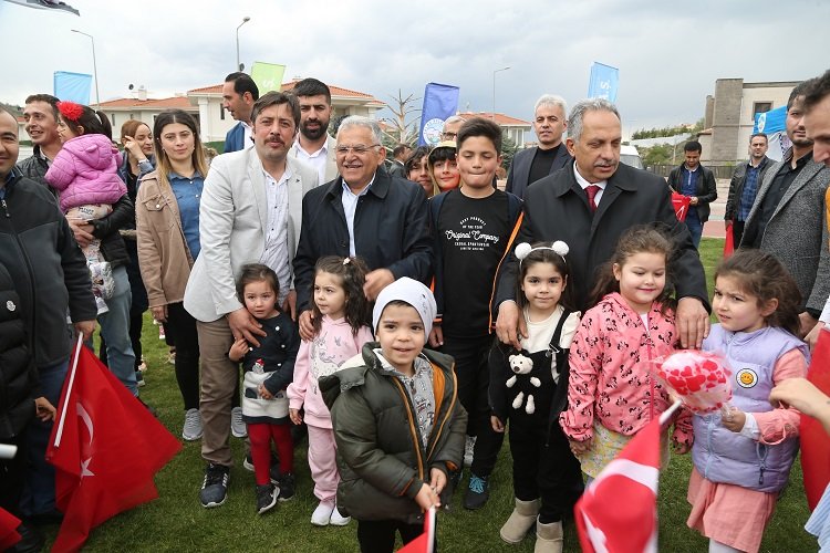 Kayseri Büyükşehir Belediye Başkanı Dr. Memduh Büyükkılıç, Büyükşehir Belediyesi Spor