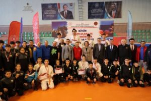 Nevşehir Belediye Başkanı Dr. Mehmet Savran, Okul Sporları Judo Yıldızlar