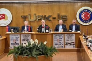 TÜRK-İŞ Genel Başkanı Ergün Atalay, taban ücrete 15 bin lira