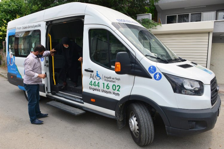 ‘Engelsiz Yıldırım’ vizyonuyla, engelli bireylerin yaşamını kolaylaştıracak projeleri hayata geçiren