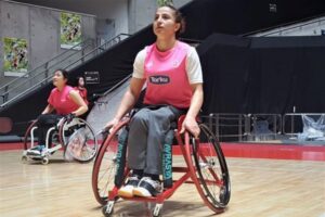 Torku Şeker Spor’un başarılı sporcusu Emine Seçkin, Para Badminton Milli