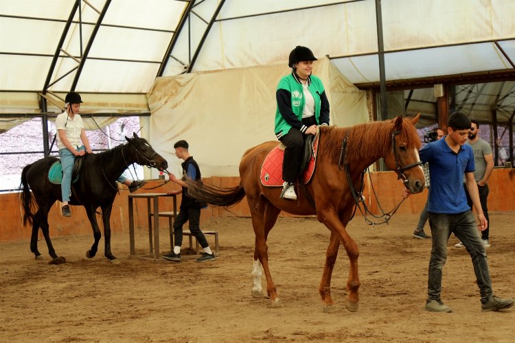 Gaziantep Büyükşehir Belediyesi, ağırlıklı olarak Nurdağı ve İslahiye’den gelen 12-18