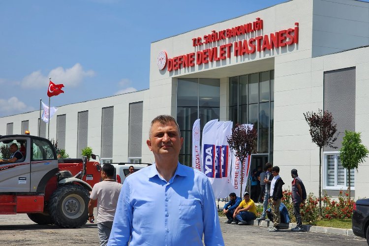 Gölcük Belediye Başkanı Ali Yıldırım Sezer, Hatay’da Cumhurbaşkanı Recep Tayyip