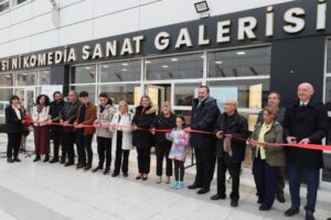 İzmit Belediyesi öncülüğünde; Nikomedia Kazıları İzmit Kültür Sanat ve Eğitim