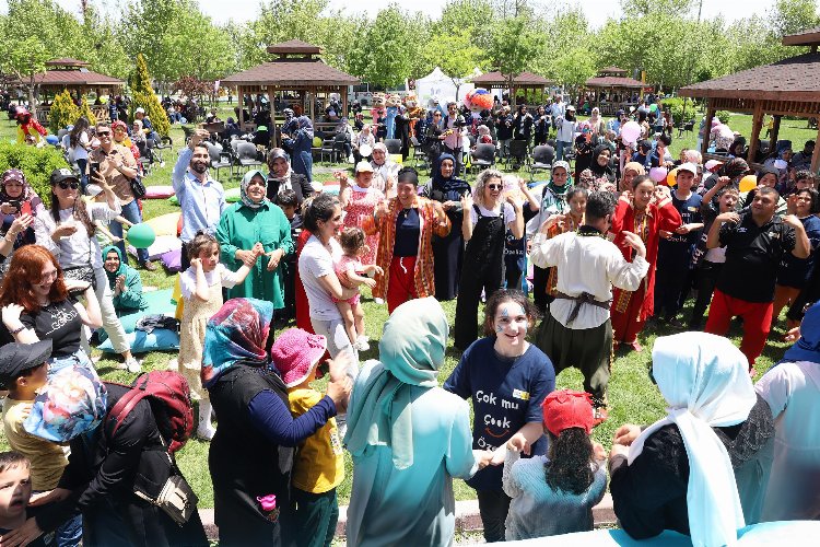 Konya Büyükşehir Belediyesi, Engelliler Haftası kapsamında özel öğrencilere yönelik bahar