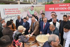 Manisa Büyükşehir Belediye Başkanı Cengiz Ergün, MHP Milletvekili Adayları ve