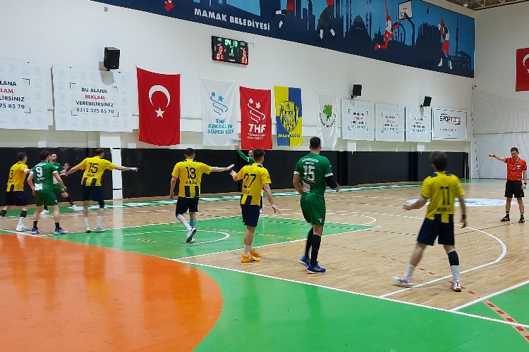 Sakarya Büyükşehir Belediyesi hentbol takımı Erkekler Süper Ligi Cemal Kütahya