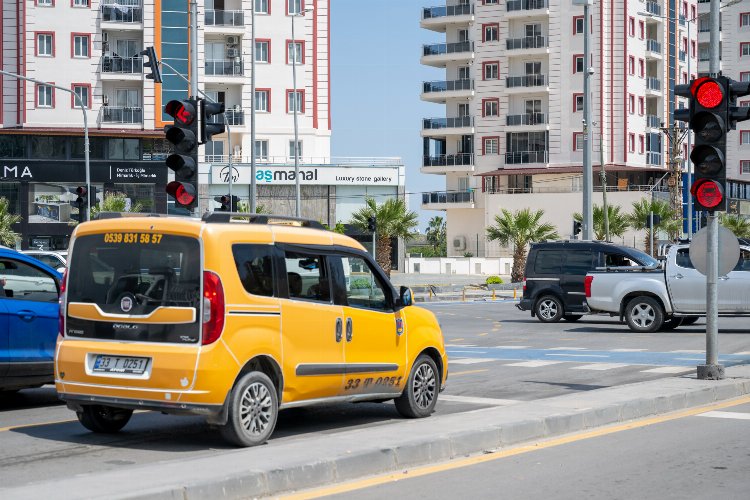 Mersin Büyükşehir Belediyesi Ulaşım Dairesi, kent trafiğinin modern ve konforlu