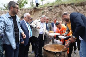 Kayseri Melikgazi Belediyesi’nin Mimarsinan Evliyalar Bölgesinde gerçekleştirdiği 645. Mimarsinan Evliyalar