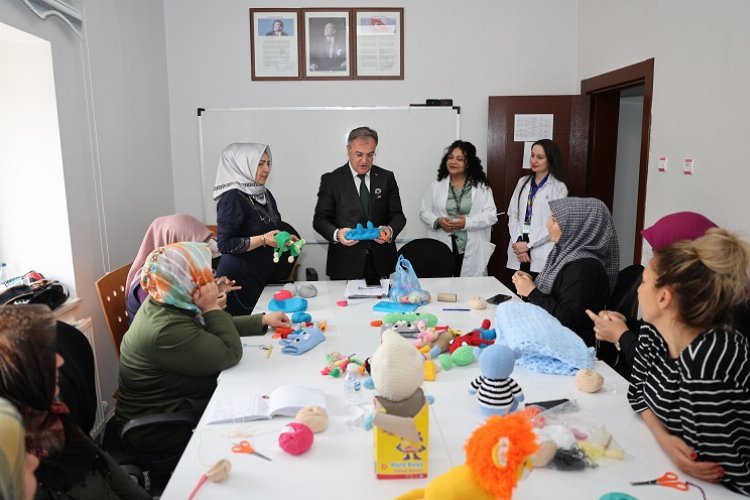 Kayseri Hacılar Aile Destek Merkezi’nde (ADEM) uygulamalı kurs ve eğitim