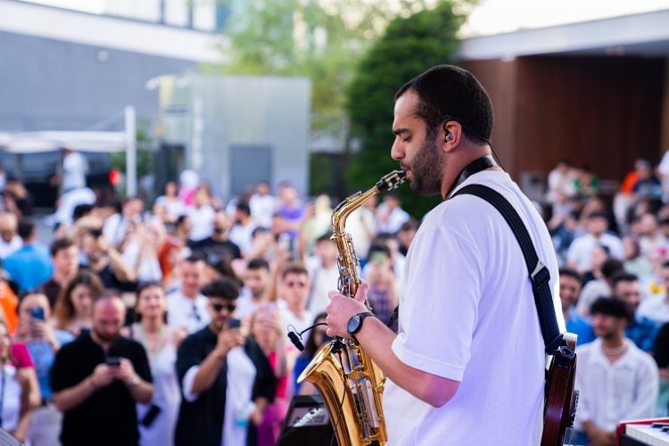 Avrupa’nın en büyük kahve deneyim merkezi Espressolab Roastery’de düzenlenen, dünyaca