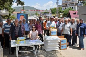 Antalya Büyükşehir Belediyesi, üretici, ürün ve çevre dostu projelerle çiftçinin