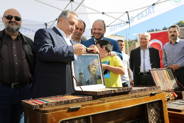 Kayseri’ye bağlı Talas’ın klasikleri arasına giren ve her ay vatandaşlardan