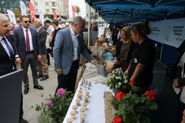 Aşık Veysel’in ölümünün 50. yıldönümü dolayısıyla 15 Temmuz Demokrasi ve