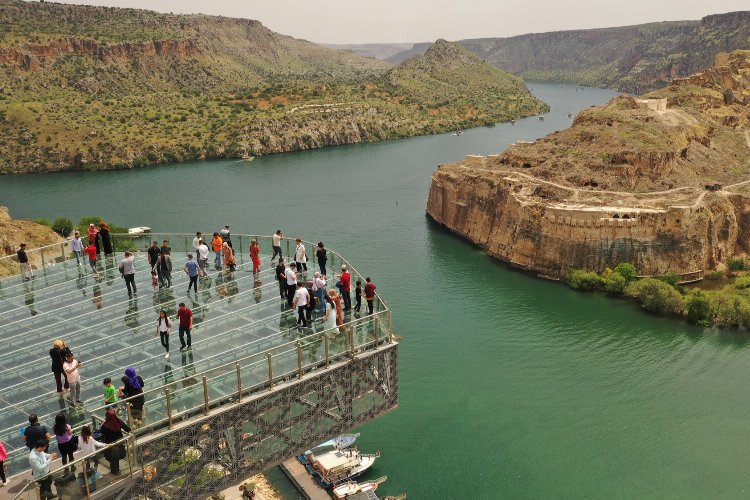 Gaziantep’teki saklı cennet Rumkale, eşsiz manzarası ve kültürel gezileriyle yaz