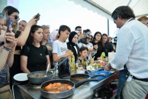 Karadeniz İncisi’ temasıyla 2.’si gerçekleştirilen ‘Türk Somon Festivali’ Ganita’da coşkulu