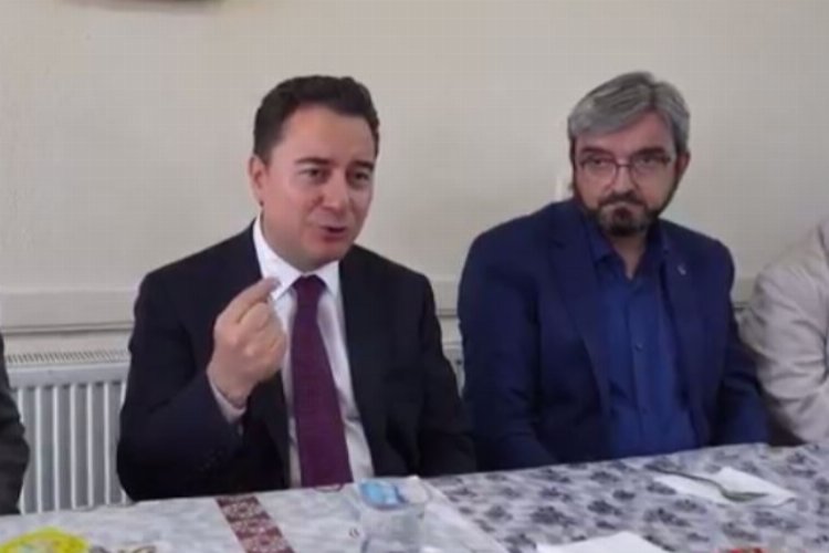 Konya’da katıldığı bir düğünde vatandaşlarla sohbet eden DEVA Partisi Genel