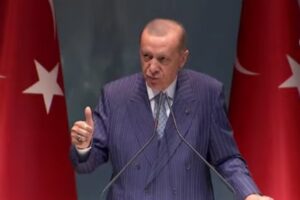 Cumhurbaşkanı ve AK Parti Genel Başkanı Recep Tayyip Erdoğan, partisinin