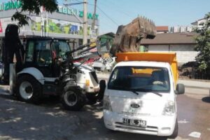 İzmit Belediyesi kurban bayramı boyunca 300 ton kurban atığı bertaraf