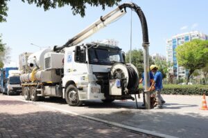 Konya Büyükşehir Belediyesi KOSKİ Genel Müdürlüğü, kanalizasyon şebekelerinin sıhhatli çalışması