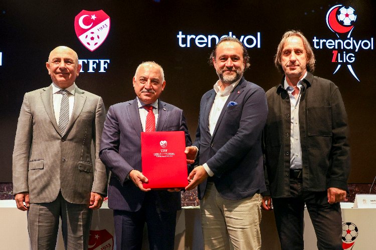 Türkiye Futbol Federasyonu ile Trendyol arasında imzalanan iş birliği anlaşmasının