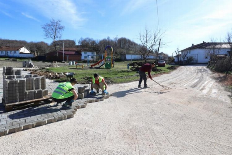 Bursa’da İnegöl Belediyesi, kış mevsimine rağmen kar yağışı olmadığı sürece