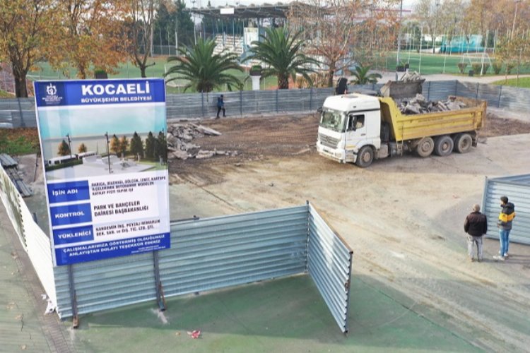 Kocaeli Büyükşehir, İzmit Doğu Kışla Gençlik Parkı içerişine gençlerin çok