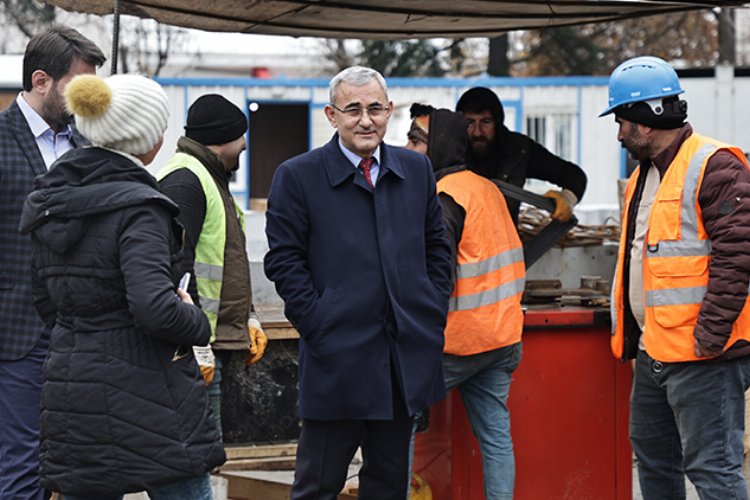 Kütahya Belediye Başkanı Prof. Dr. Alim Işık, içerisinde yer alacağı