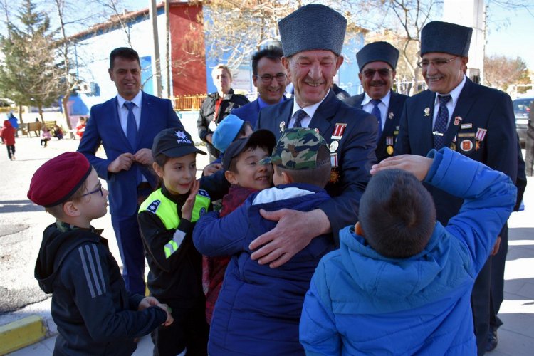 Aile ve Sosyal Hizmetler Bakanlığı koordinasyonunda Cumhuriyetin 100. Yılı ve